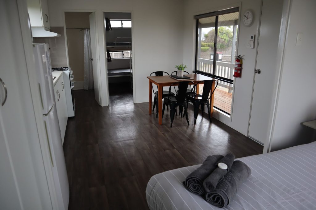 Southern Ocean Tourist Park - Cabins